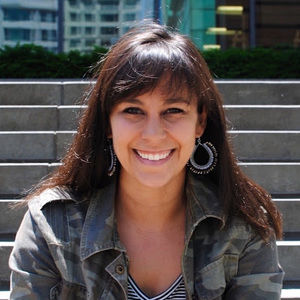 Meet your Posher, Lauren